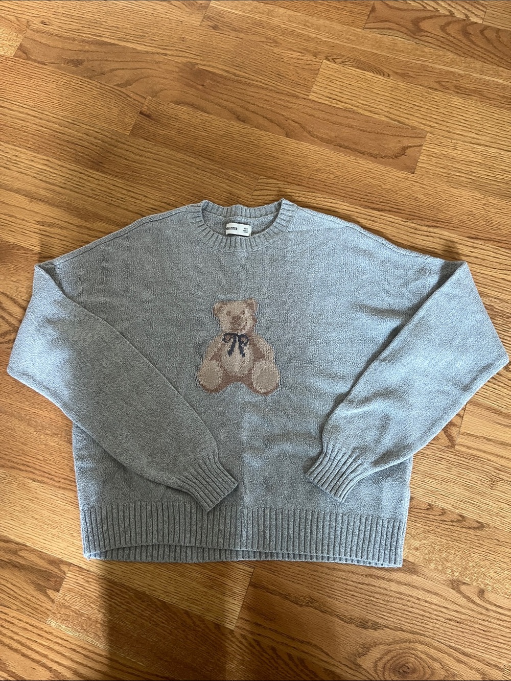 Hollister Grey Crewneck Sweater with Teddy Motif